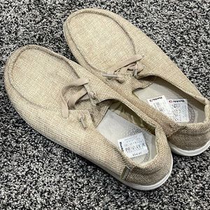 Hey Dude women shoes